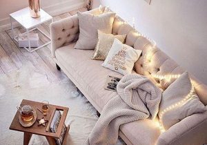 Chân ghế sofa làm bằng nguyên liệu gì