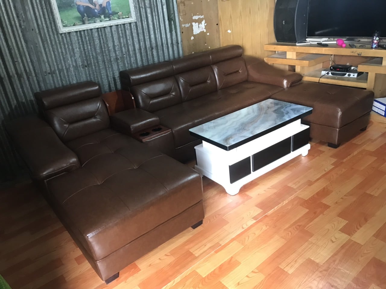 Sofa phòng khách giao cho khách hàng